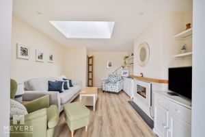 Photo 36- click for photo gallery